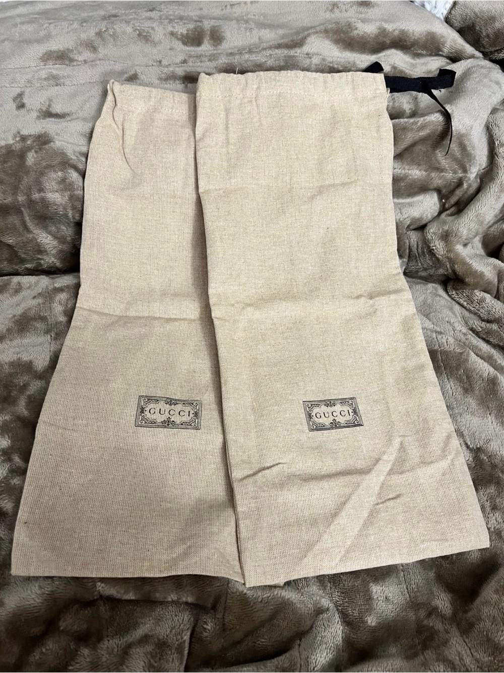 Gucci Beige Drawstring Dust Bags - Pair